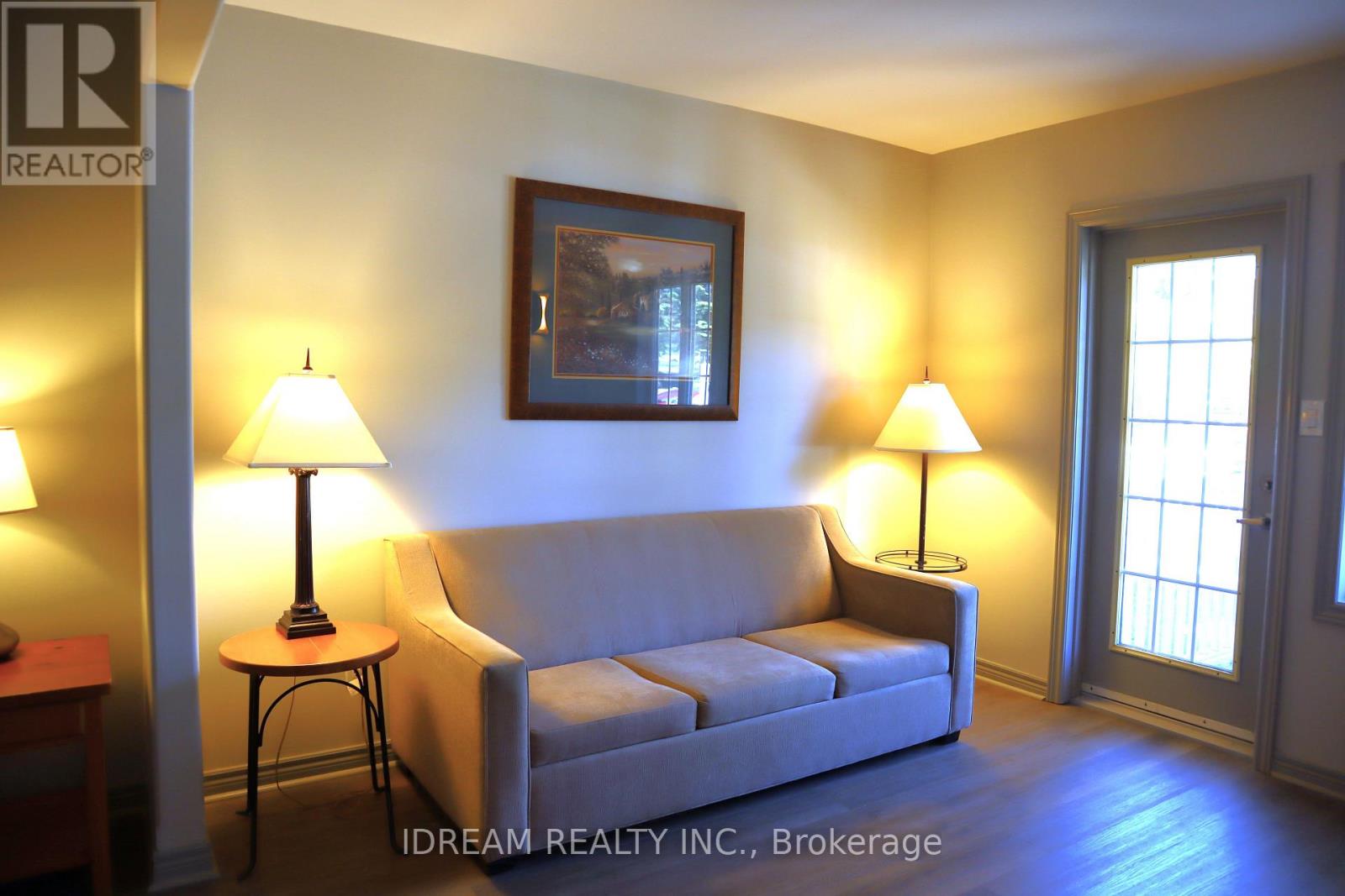 2111/2110 - 90 Highland Drive, Oro-Medonte, Ontario  L0L 2L0 - Photo 8 - S12148227