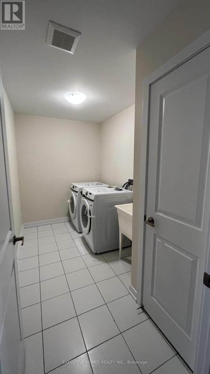 170 Lilac Circle, Haldimand, Ontario  N3W 0H5 - Photo 17 - X12654346