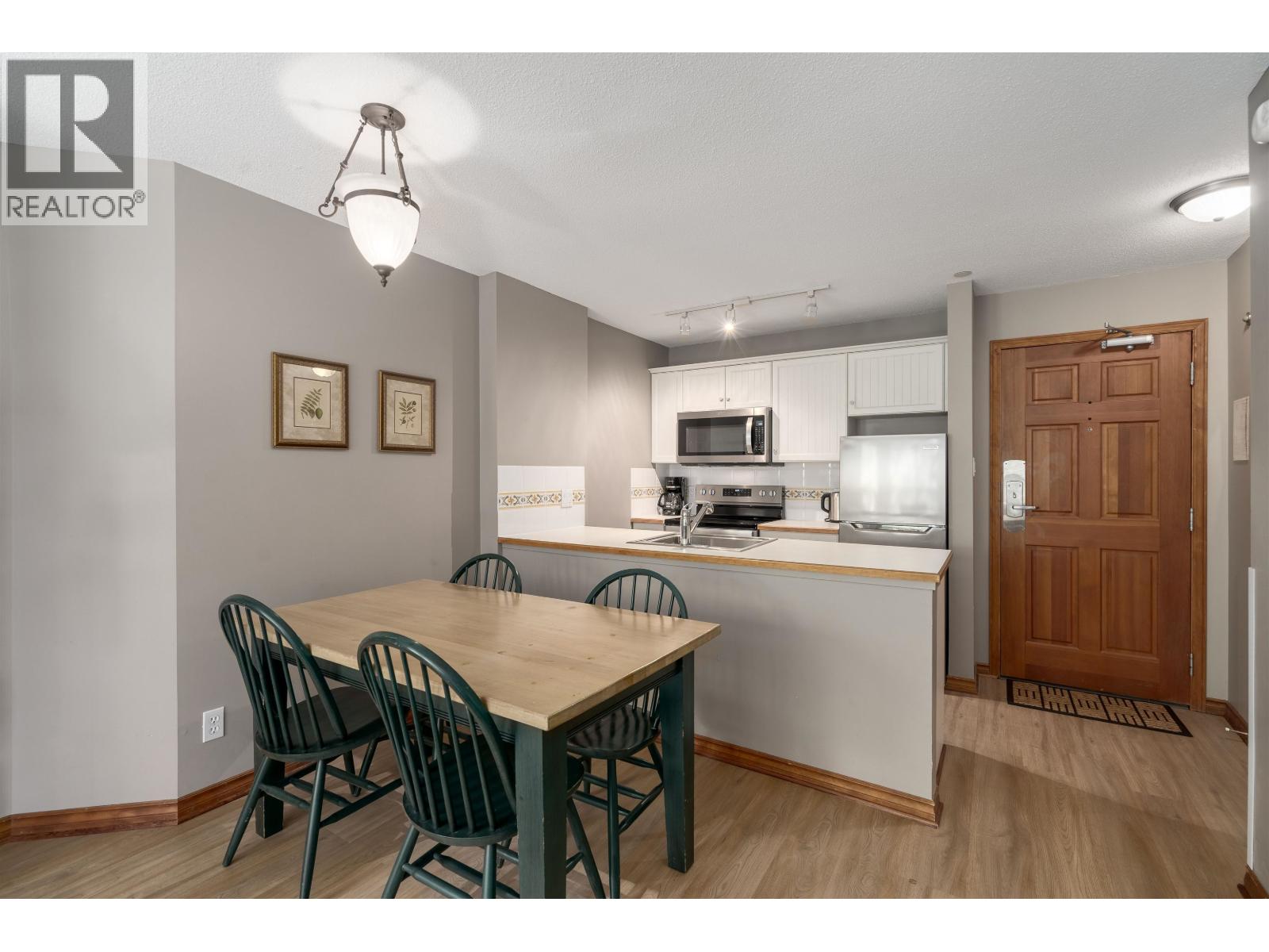 243 4800 Spearhead Drive, Whistler, British Columbia  V0N 1B4 - Photo 14 - R3065810