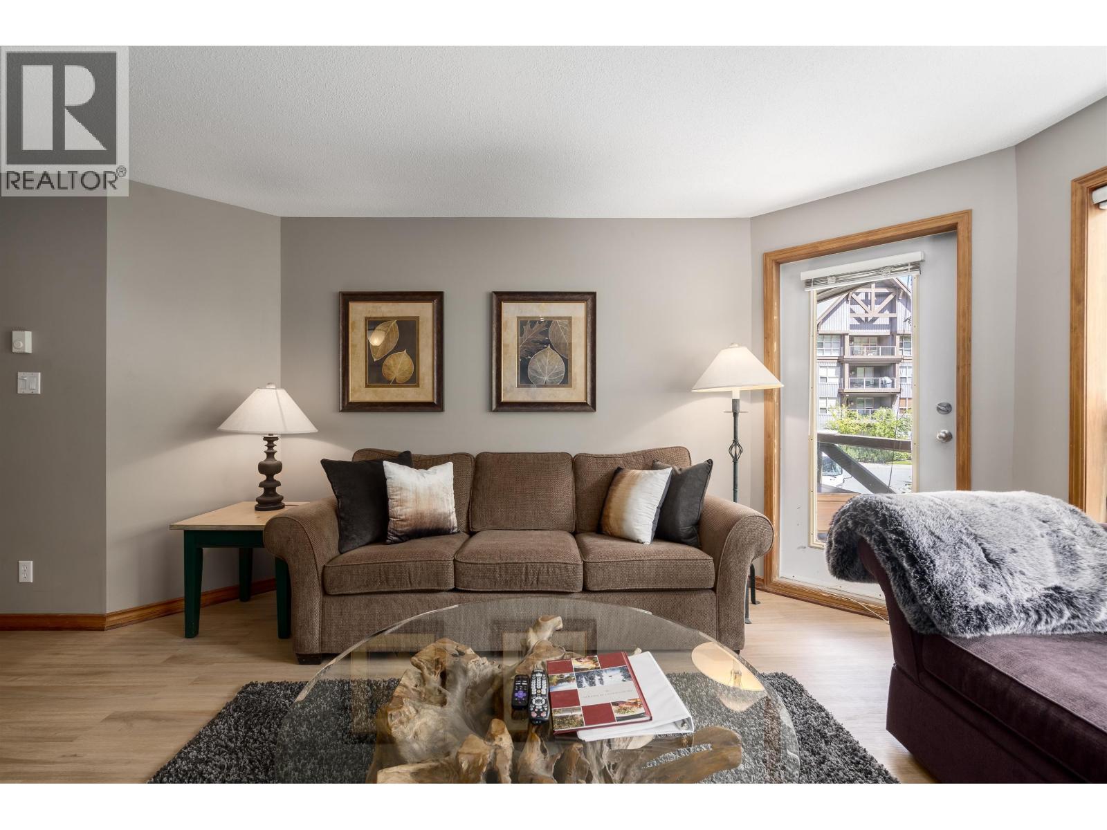 243 4800 Spearhead Drive, Whistler, British Columbia  V0N 1B4 - Photo 5 - R3065810