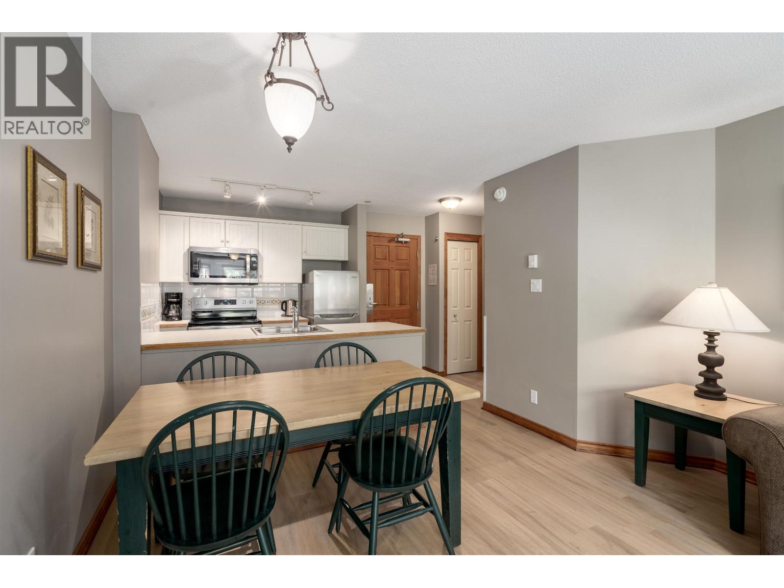 243 4800 Spearhead Drive, Whistler, British Columbia  V0N 1B4 - Photo 15 - R3065810