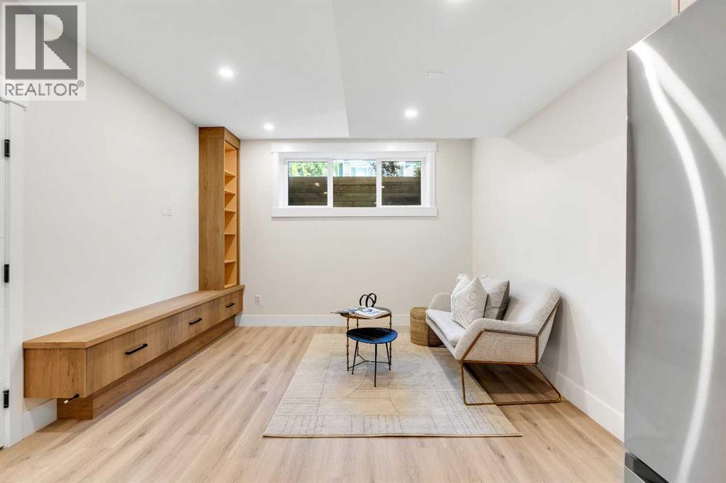 1130a Regent Crescent Ne, Calgary, Alberta  T2E 5J7 - Photo 40 - A2252392