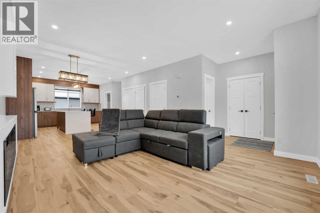 216 99 Avenue Se, Calgary, Alberta  T2J 0J1 - Photo 8 - A2276303