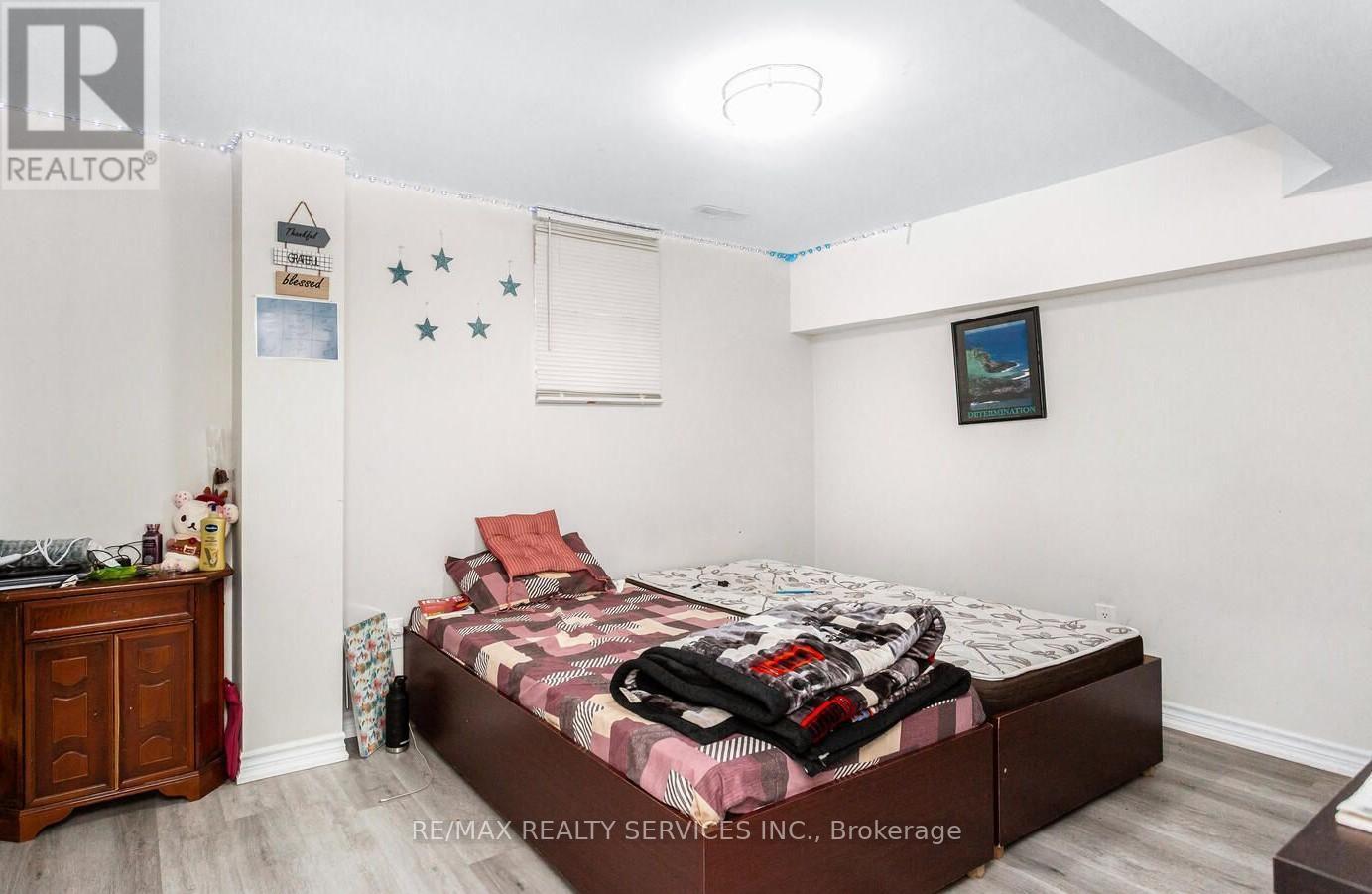 20 Driscoll Drive, Brampton, Ontario  L6Y 3H7 - Photo 7 - W12654360