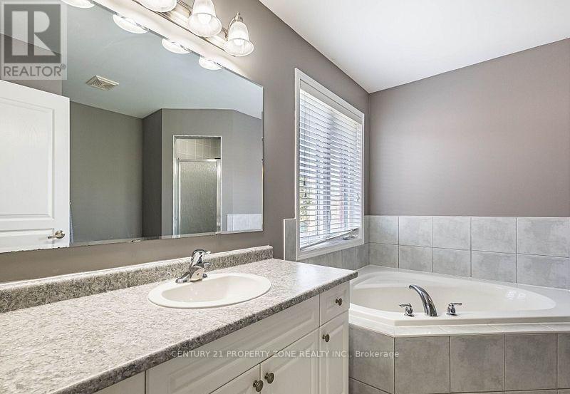 291 Pringle Avenue, Milton, Ontario  L9T 7N1 - Photo 16 - W12654368