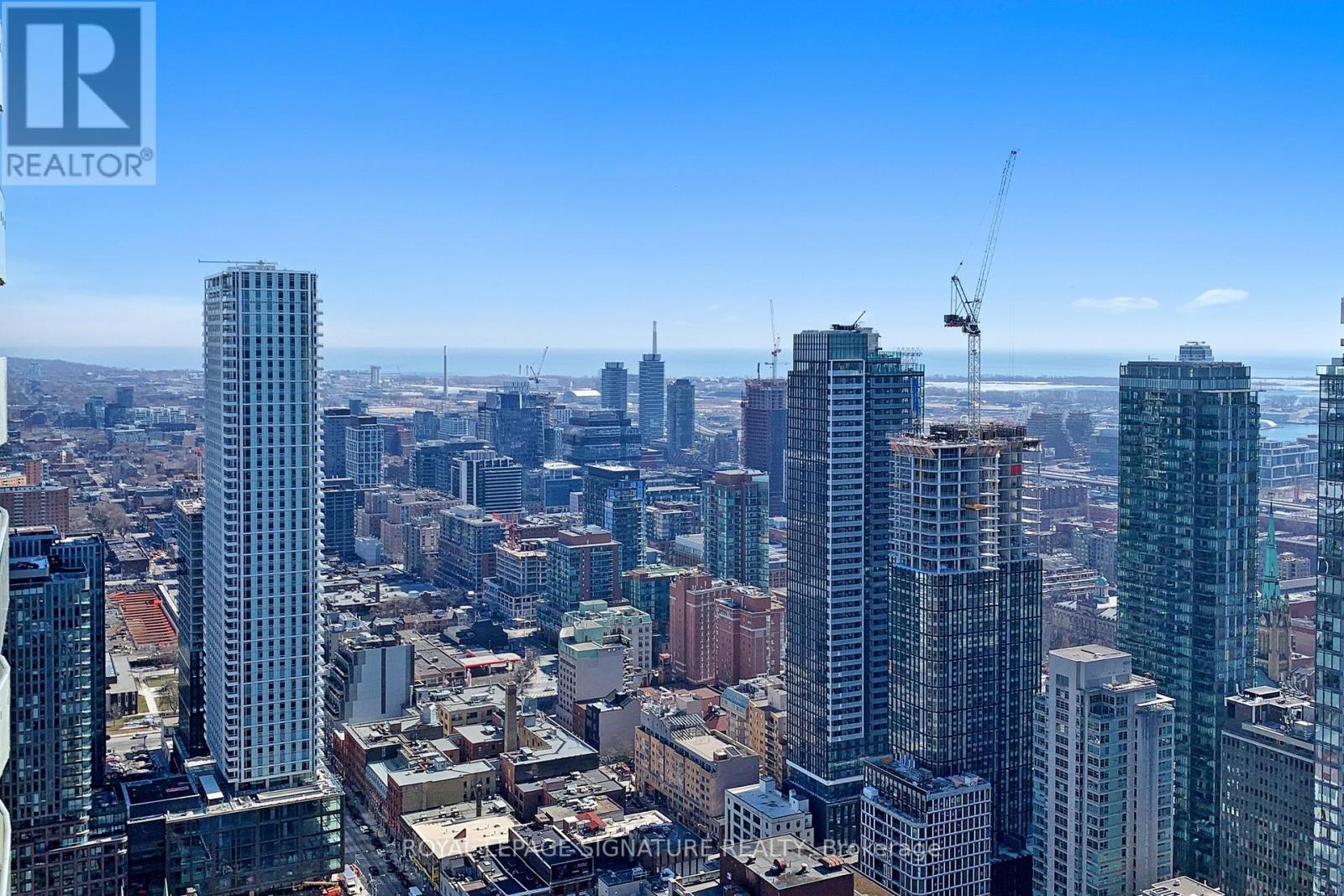 4409 - 197 Yonge Street, Toronto, Ontario  M5B 1M4 - Photo 45 - C12654378