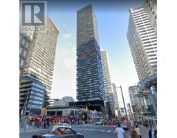 2001 - 8 EGLINTON AVENUE E, Toronto, Ontario