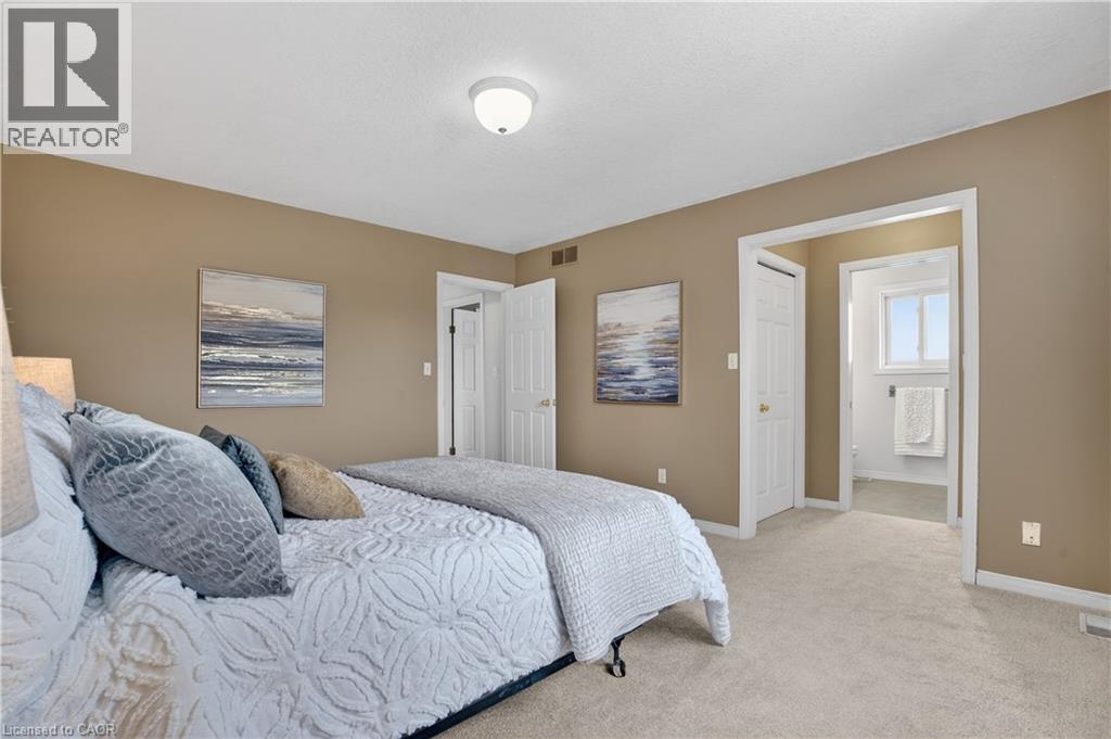 54 Glencliffe Court, Kitchener, Ontario  N2B 3X1 - Photo 30 - 40787052