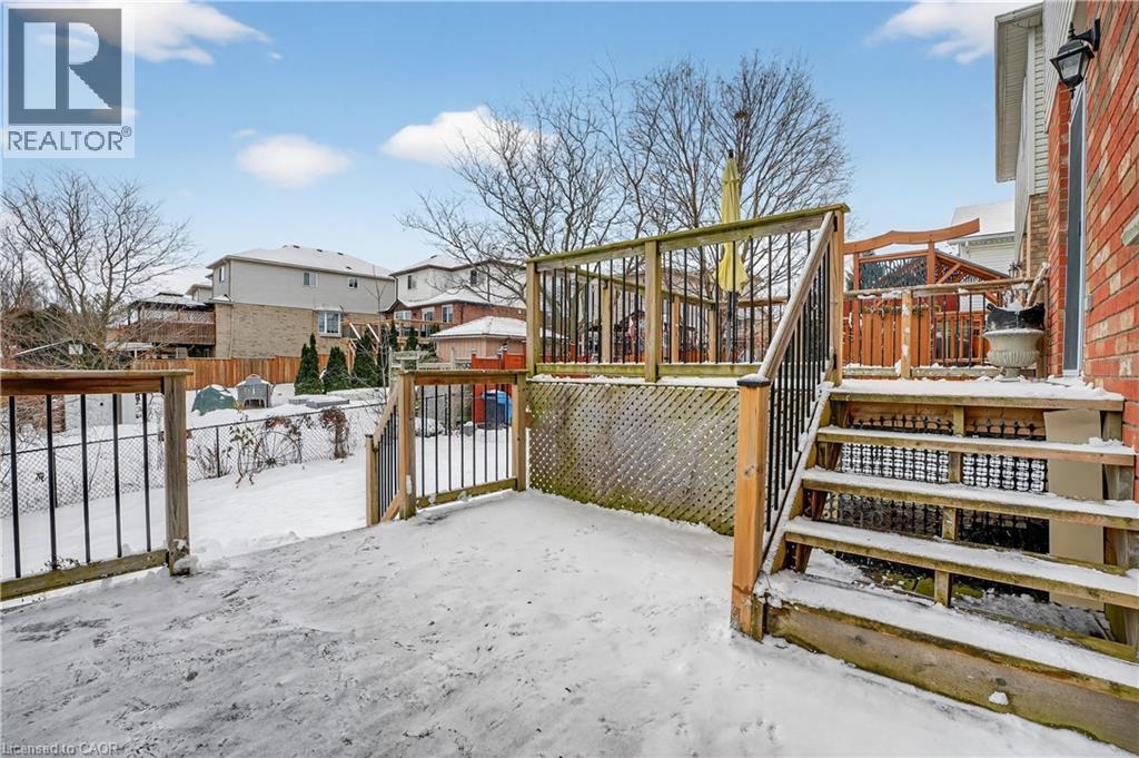54 Glencliffe Court, Kitchener, Ontario  N2B 3X1 - Photo 49 - 40787052