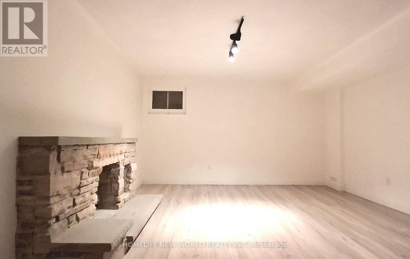 31 - 551 Steeles Avenue W, Toronto, Ontario  M2M 3Y1 - Photo 16 - C12654374