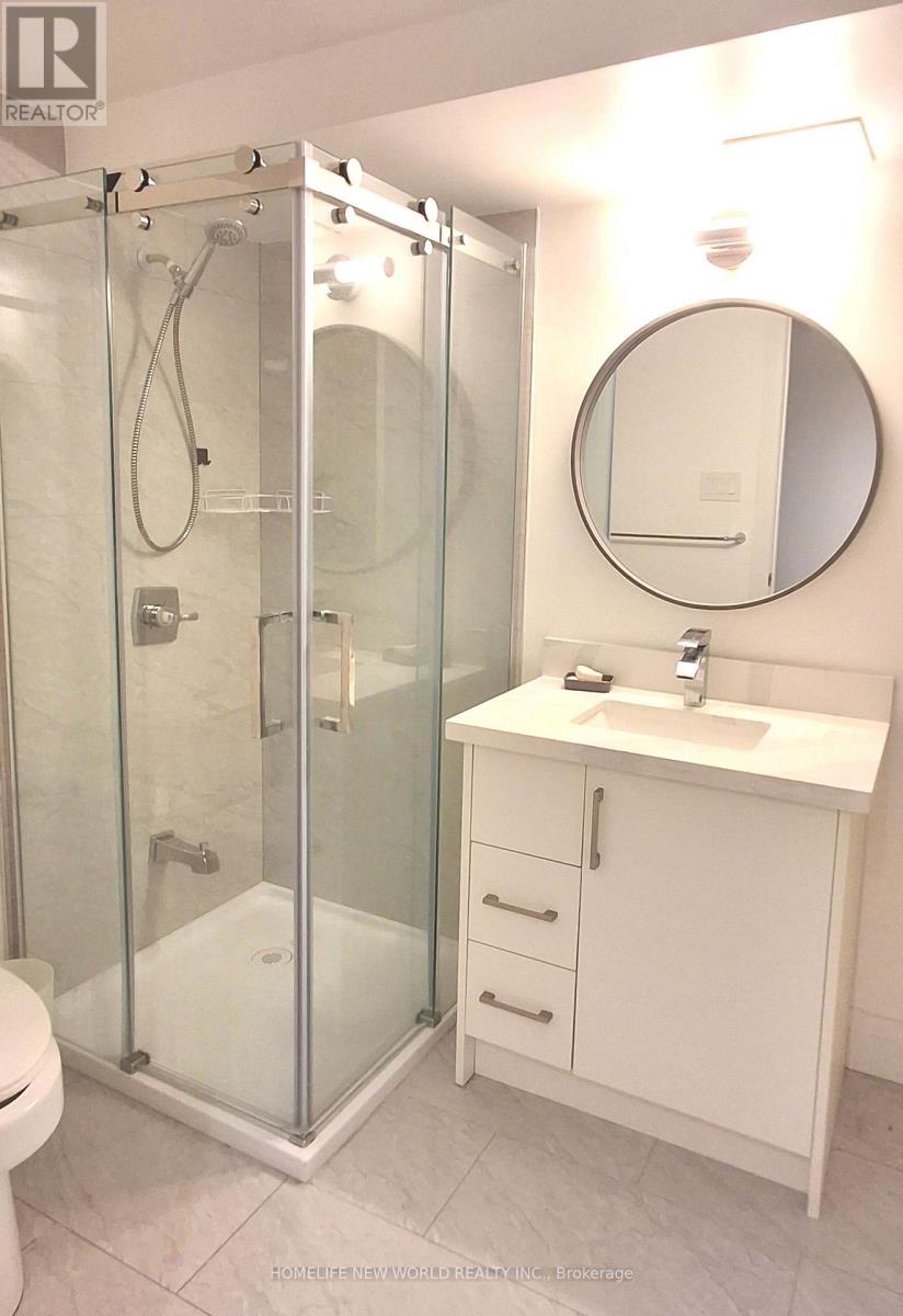 31 - 551 Steeles Avenue W, Toronto, Ontario  M2M 3Y1 - Photo 17 - C12654374