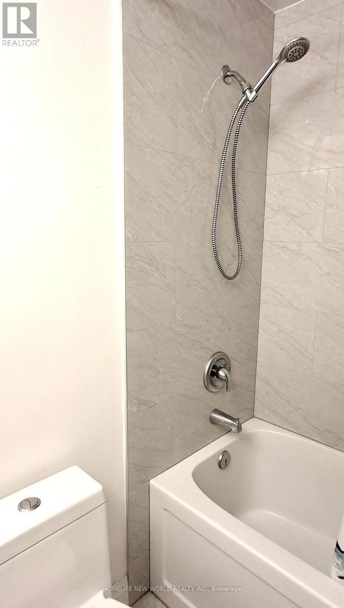 31 - 551 Steeles Avenue W, Toronto, Ontario  M2M 3Y1 - Photo 14 - C12654374