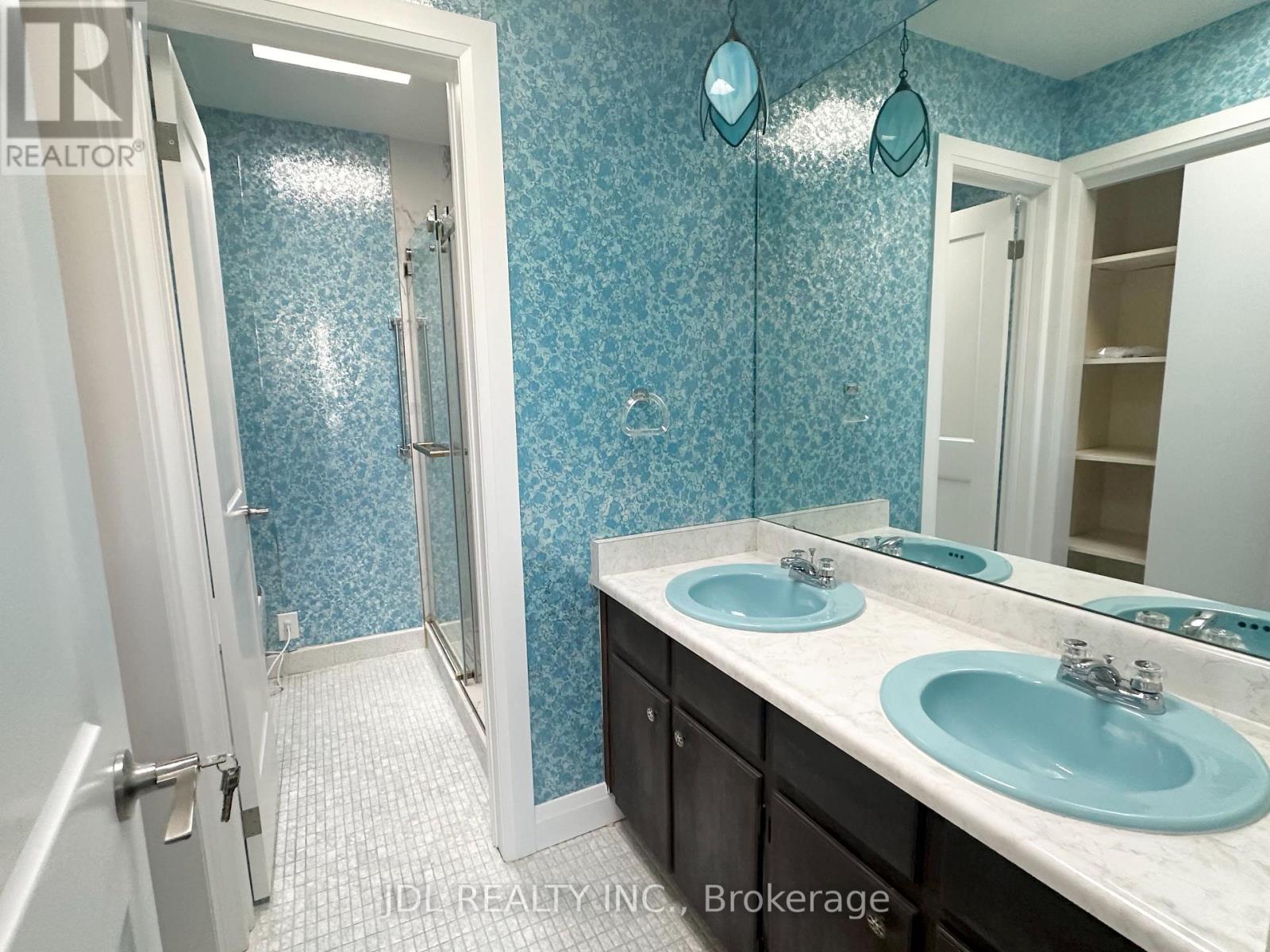Main And Upper - 17 Fairway Heights Crescent, Markham, Ontario  L3T 1K1 - Photo 17 - N12654394