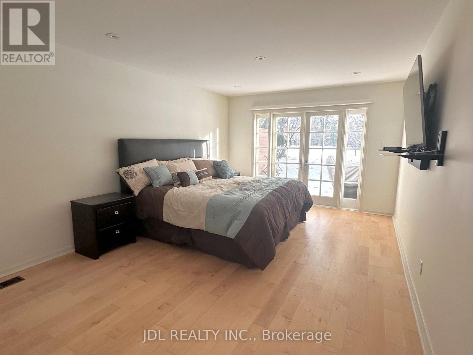 Main And Upper - 17 Fairway Heights Crescent, Markham, Ontario  L3T 1K1 - Photo 8 - N12654394