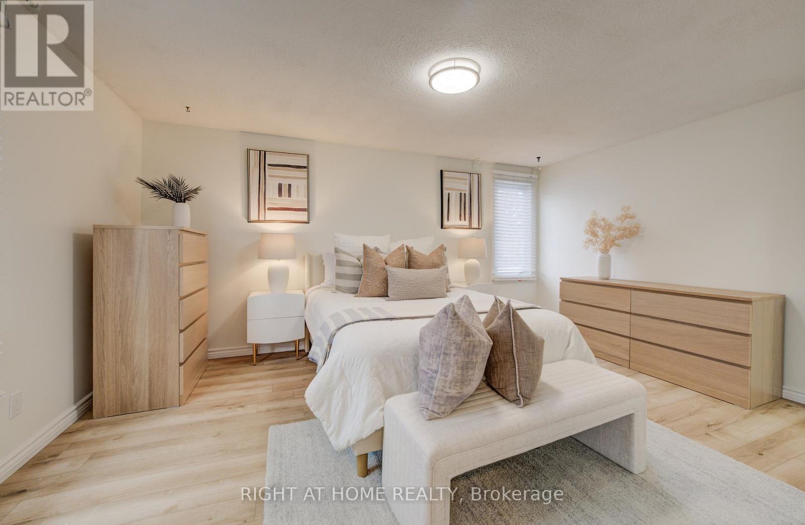 127 Vintage Crescent, Kitchener, Ontario  N2P 1L1 - Photo 13 - X12654396