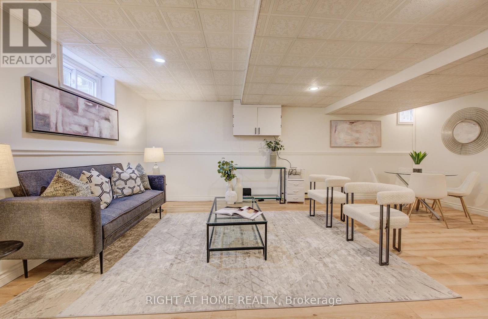 127 Vintage Crescent, Kitchener, Ontario  N2P 1L1 - Photo 24 - X12654396