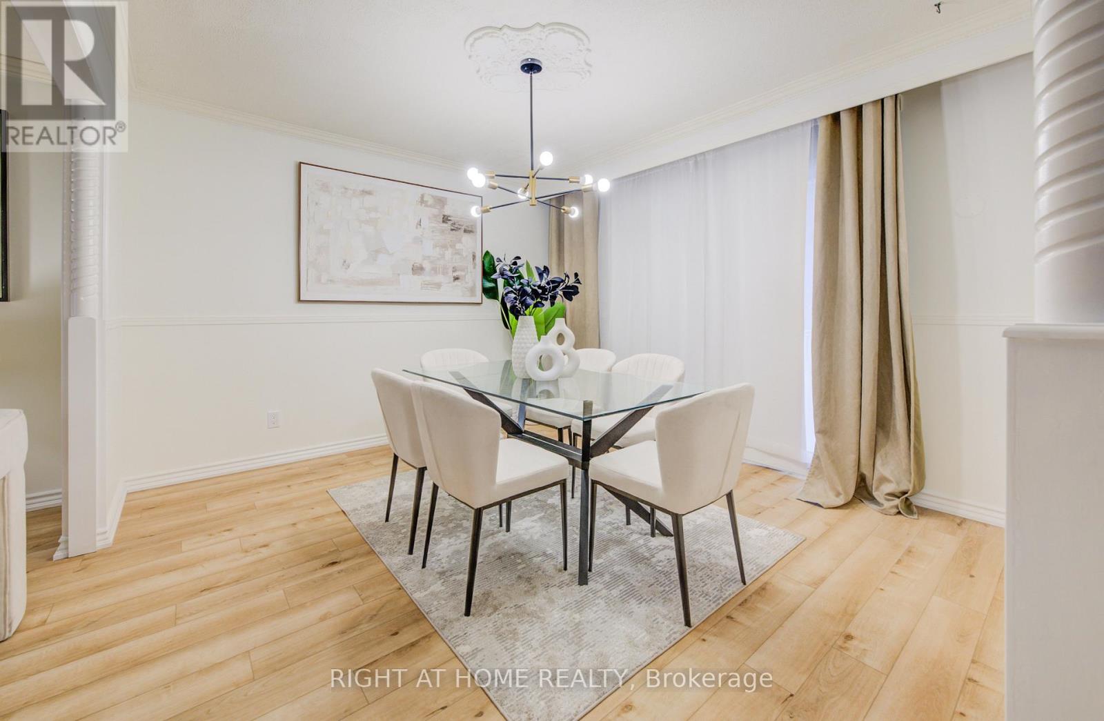 127 Vintage Crescent, Kitchener, Ontario  N2P 1L1 - Photo 6 - X12654396