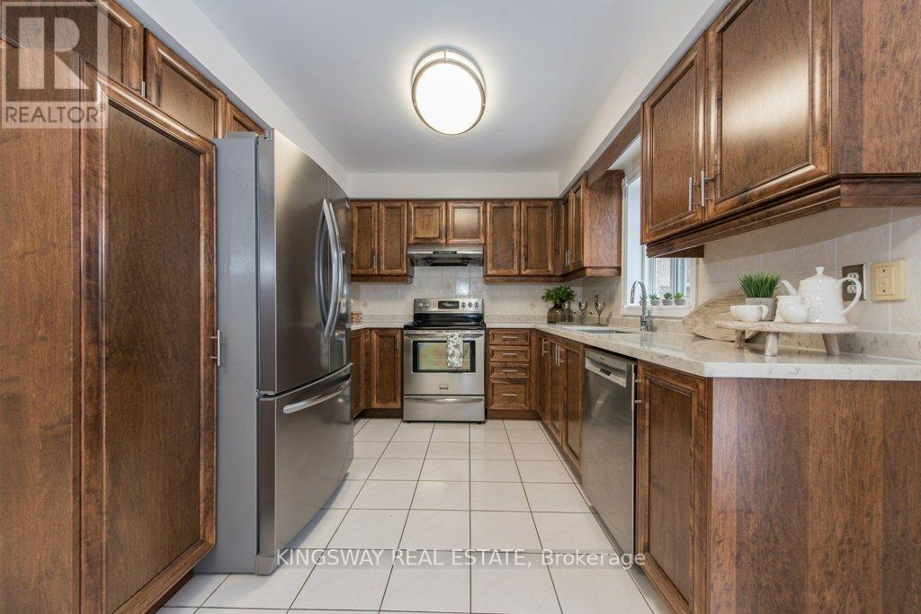 5607 Shillington Drive W, Mississauga, Ontario  L5R 3N4 - Photo 14 - W12653242