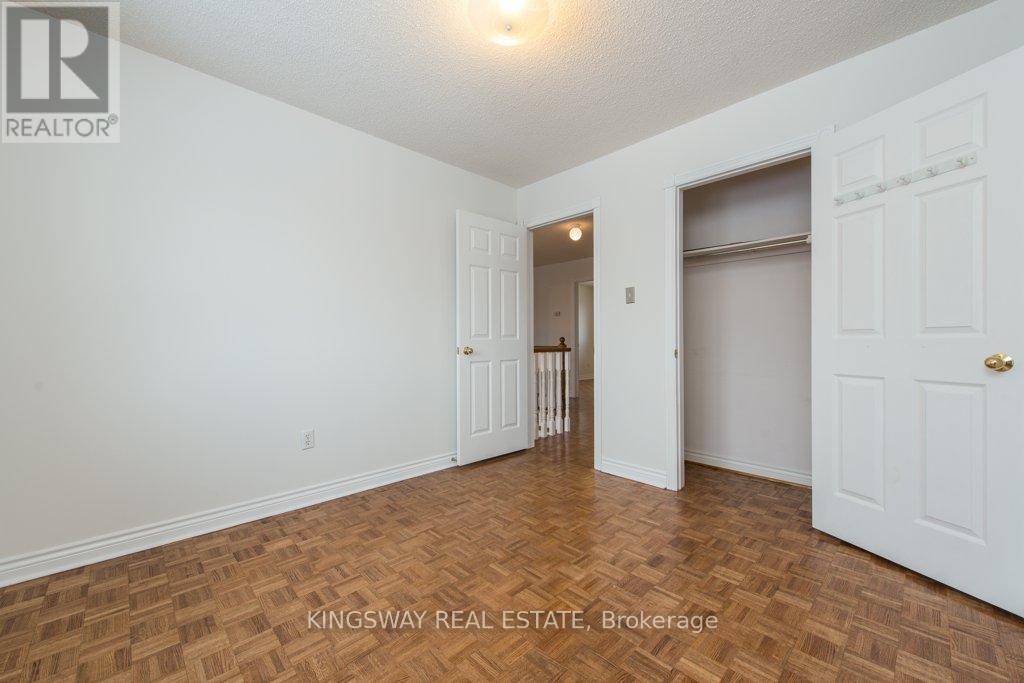 5607 Shillington Drive W, Mississauga, Ontario  L5R 3N4 - Photo 33 - W12653242