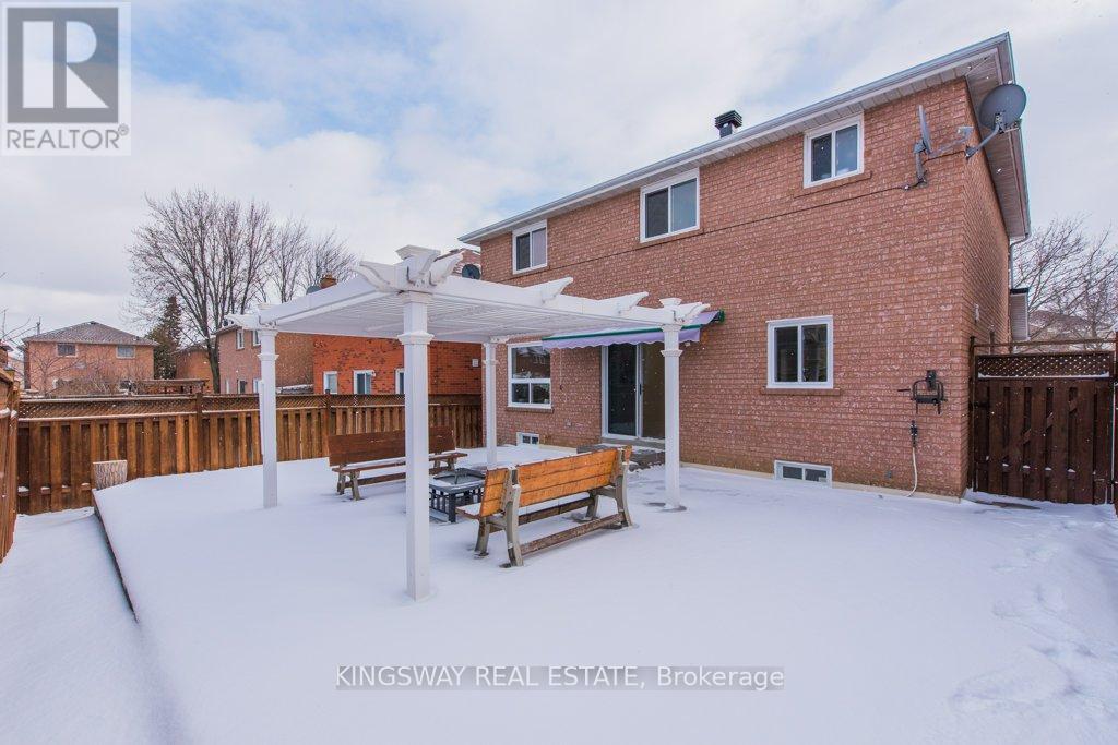 5607 Shillington Drive W, Mississauga, Ontario  L5R 3N4 - Photo 44 - W12653242