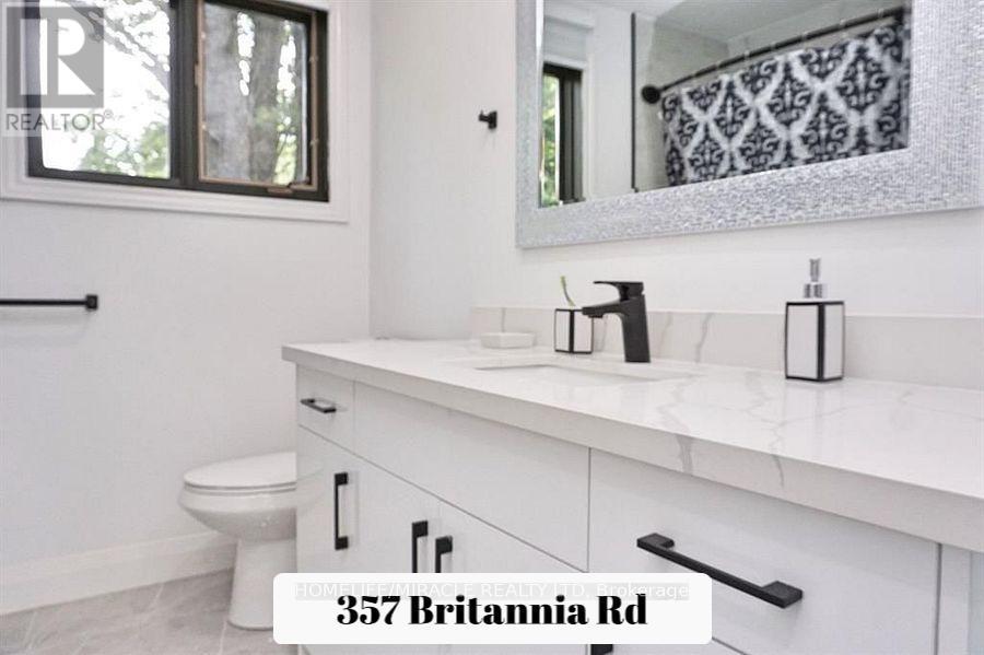 357 Britannia Road, Huntsville, Ontario  P1H 2J3 - Photo 22 - X12654398