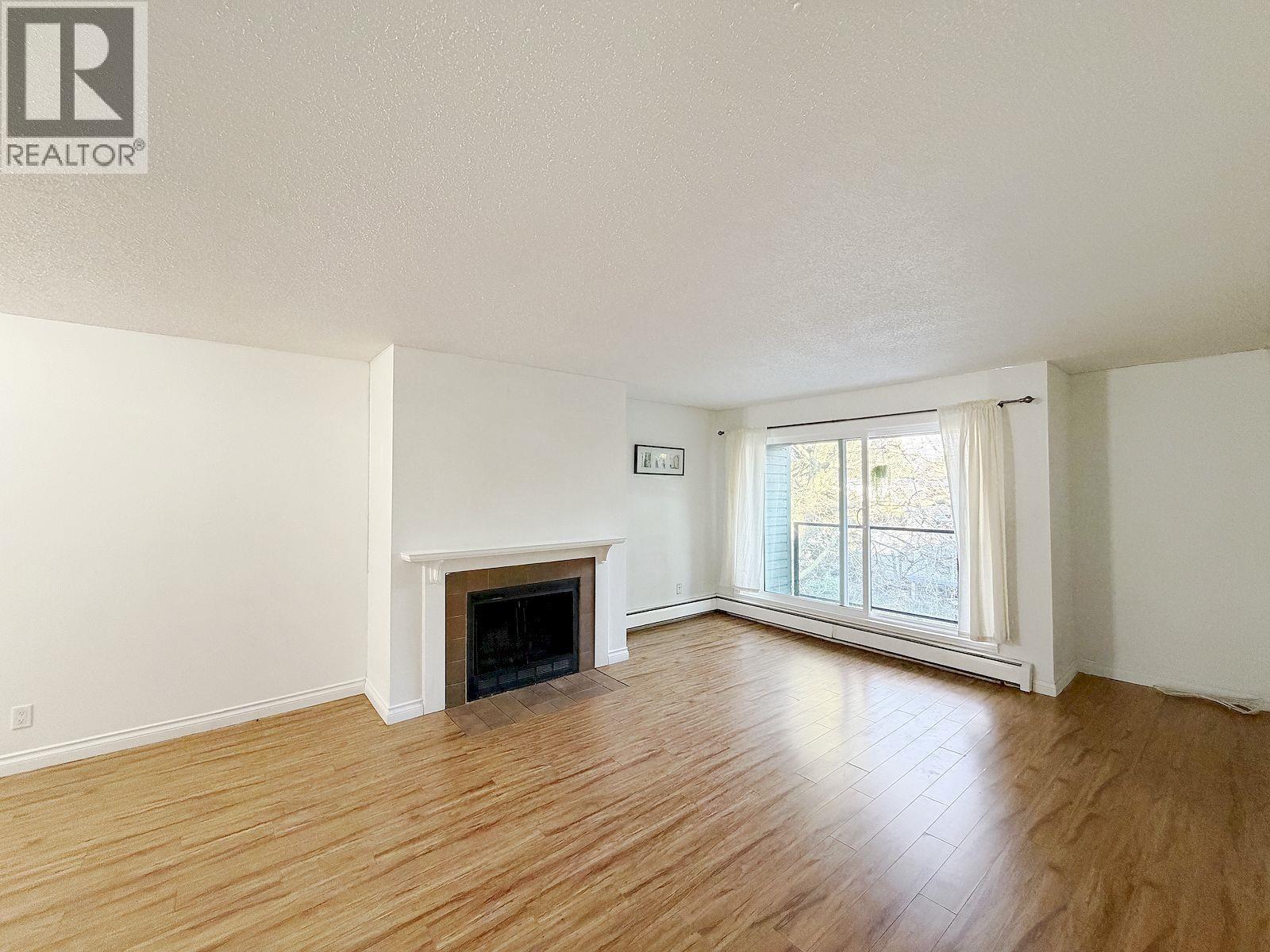 302 8591 Westminster Highway, Richmond, British Columbia  V6X 3E2 - Photo 2 - R3075104