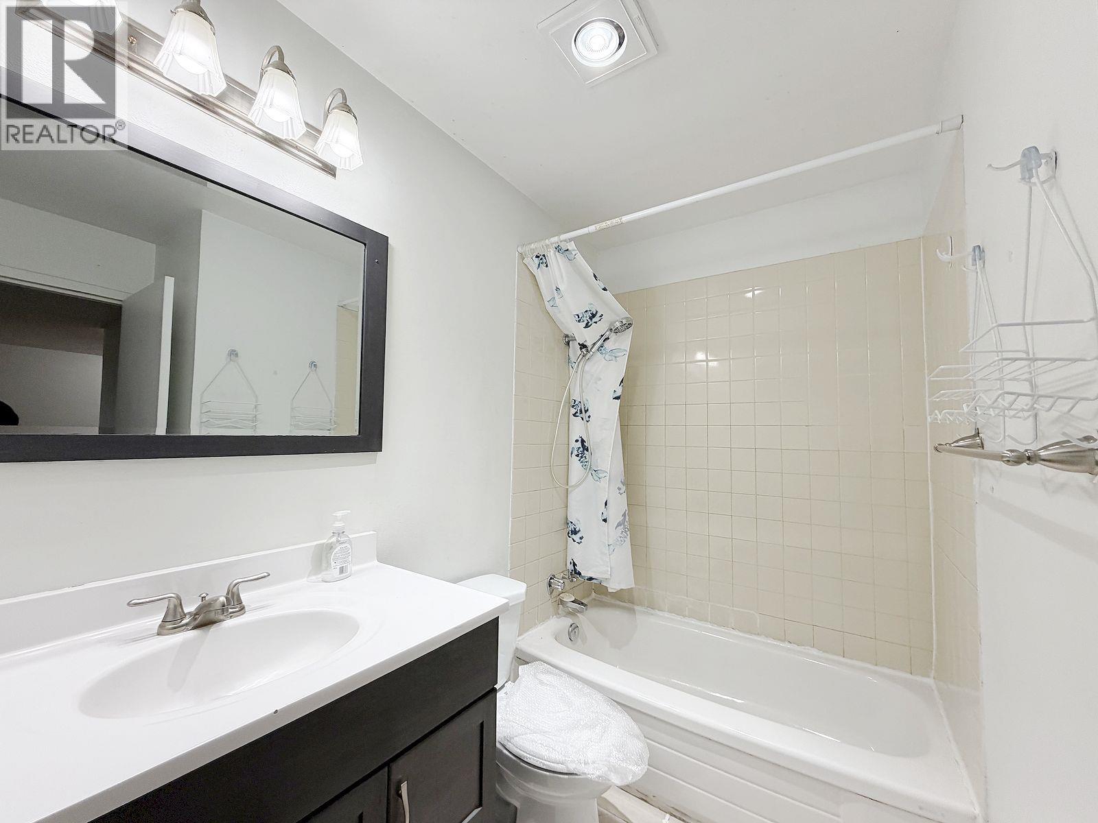 302 8591 Westminster Highway, Richmond, British Columbia  V6X 3E2 - Photo 10 - R3075104