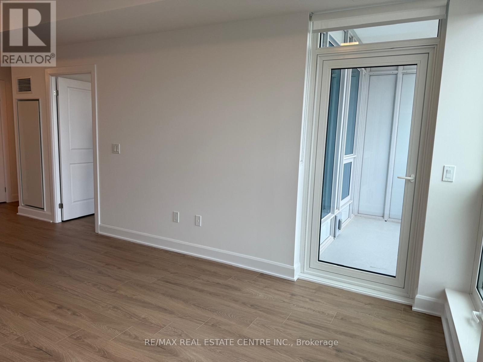 1106 - 3240 William Coltson Avenue, Oakville, Ontario  L6H 8C8 - Photo 30 - W12654406