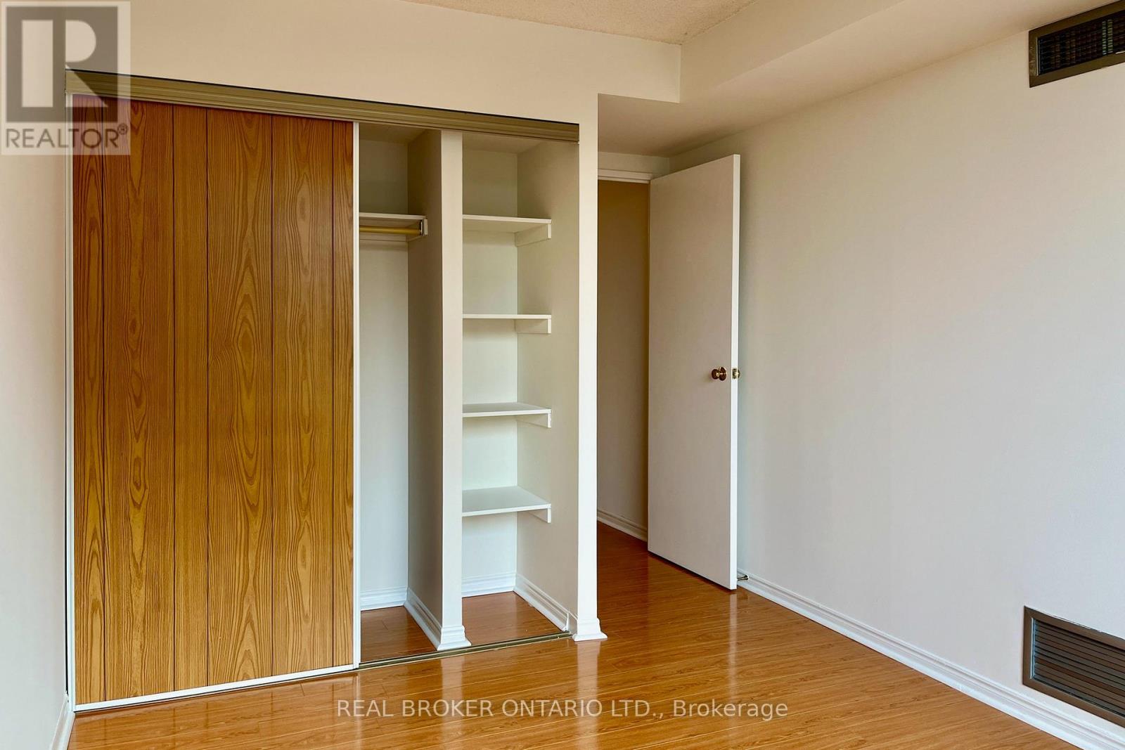 1503 - 5765 Yonge Street, Toronto, Ontario  M2M 4H9 - Photo 10 - C12654410