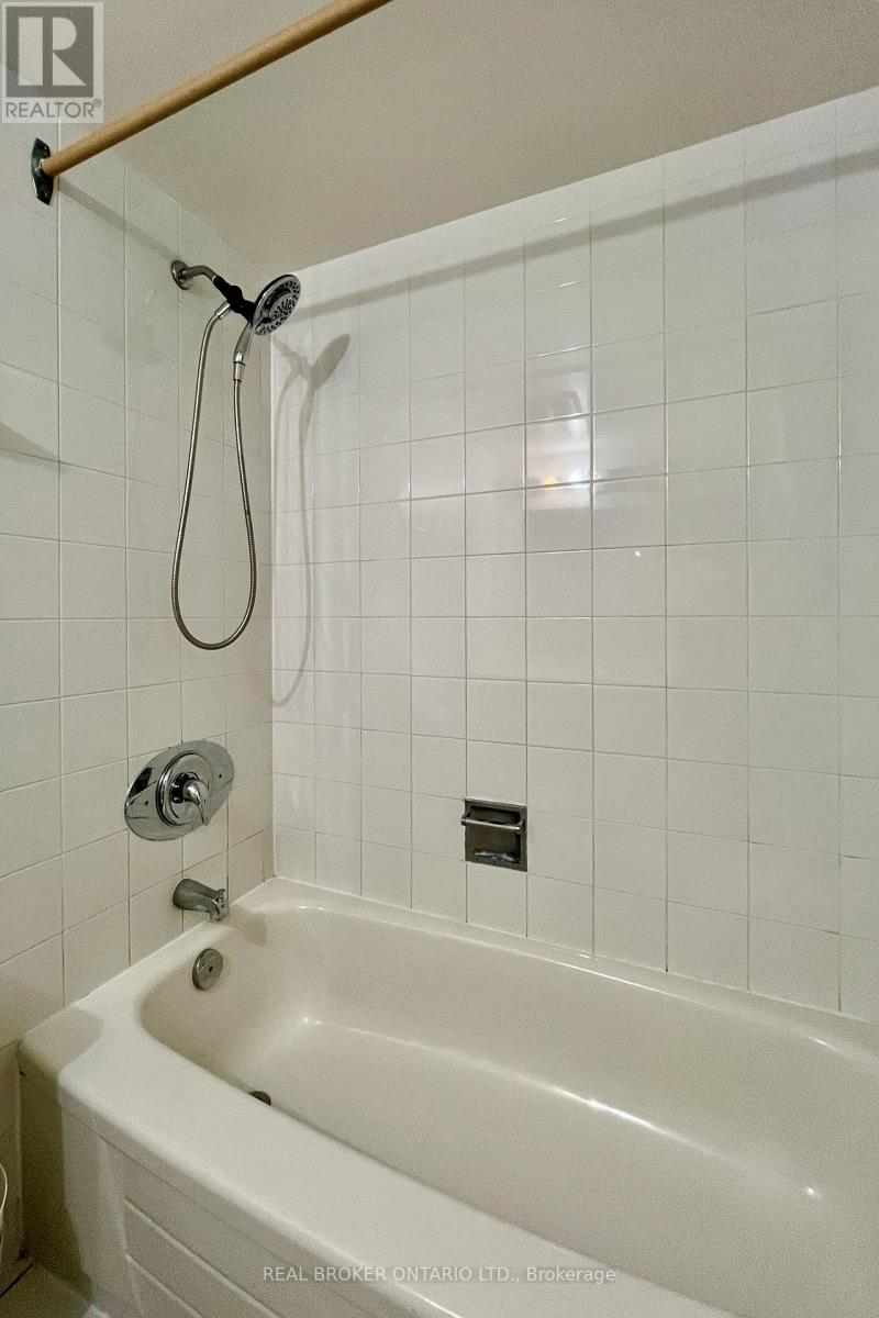 1503 - 5765 Yonge Street, Toronto, Ontario  M2M 4H9 - Photo 12 - C12654410