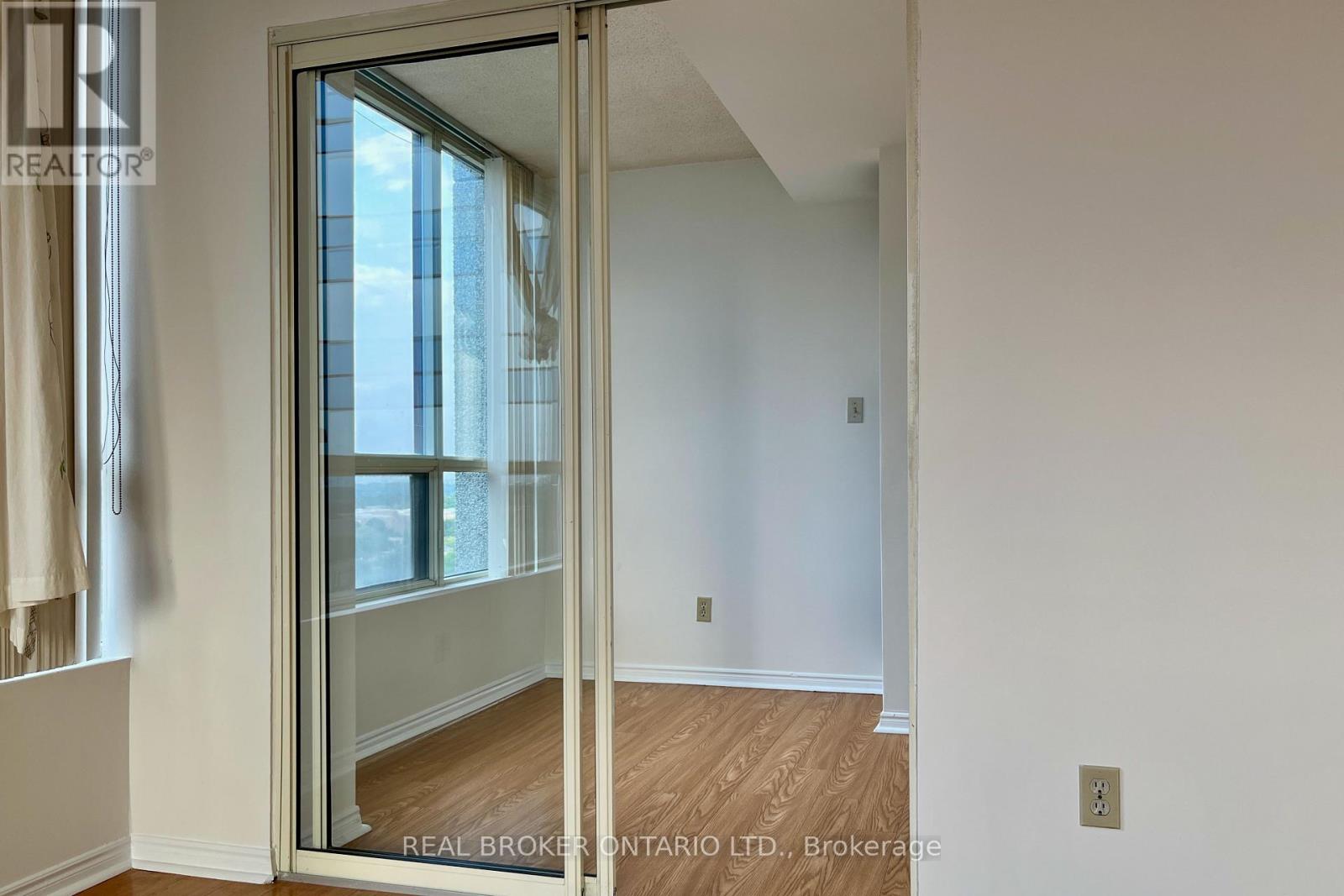 1503 - 5765 Yonge Street, Toronto, Ontario  M2M 4H9 - Photo 13 - C12654410