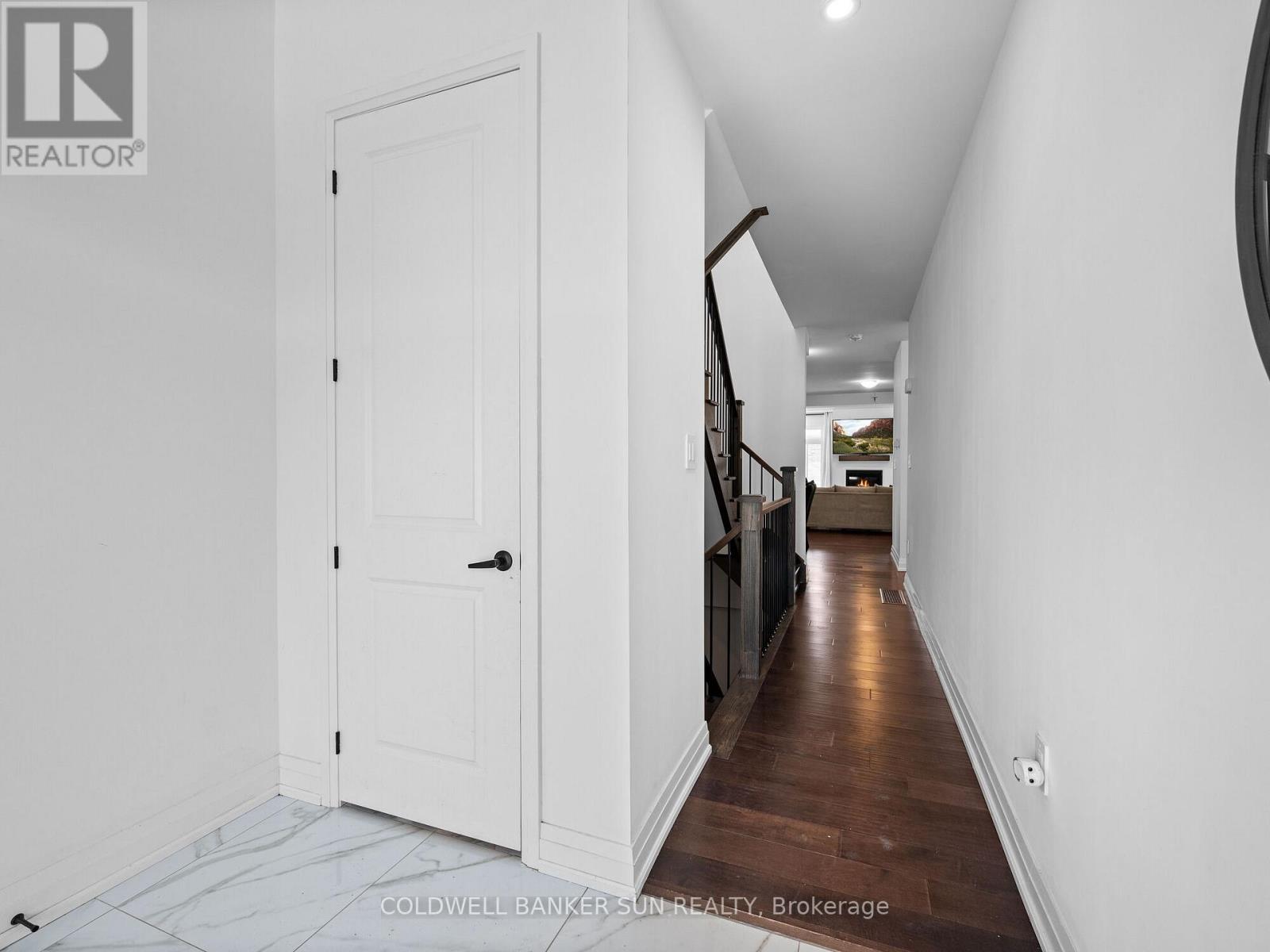 172 Franklin Trail, Barrie, Ontario  L9J 0J2 - Photo 10 - S12654416