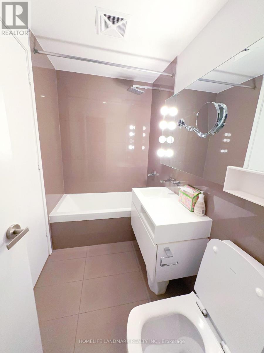 901 - 45 Charles Street E, Toronto, Ontario  M4Y 0B8 - Photo 12 - C12654434