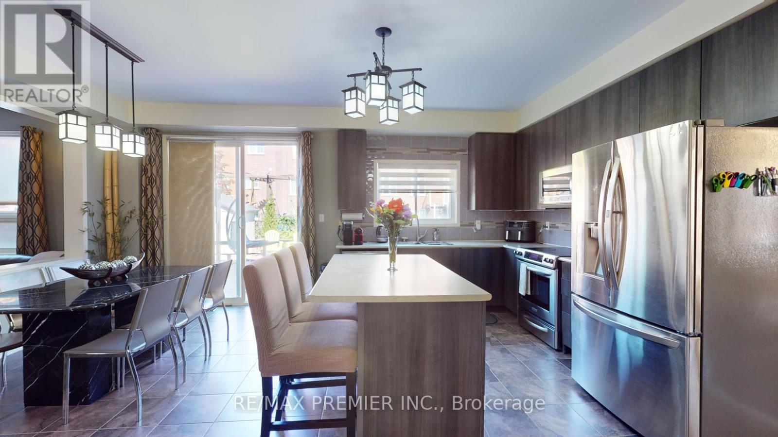 2307 Pilgrim Square, Oshawa, Ontario  L1L 0C2 - Photo 16 - E12654432