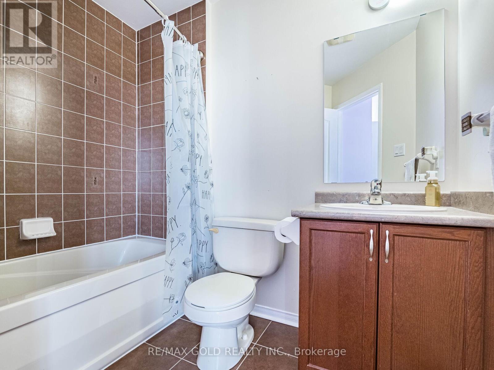 36 Treegrove Crescent, Brampton, Ontario  L7A 0K4 - Photo 27 - W12654444