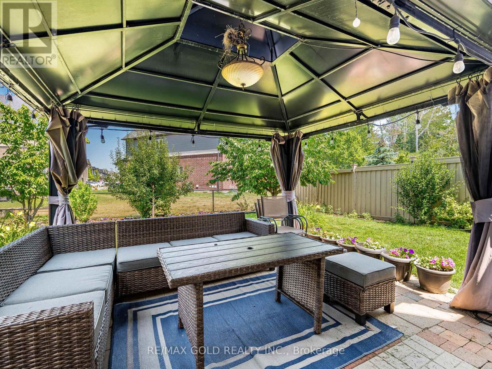 36 Treegrove Crescent, Brampton, Ontario  L7A 0K4 - Photo 39 - W12654444