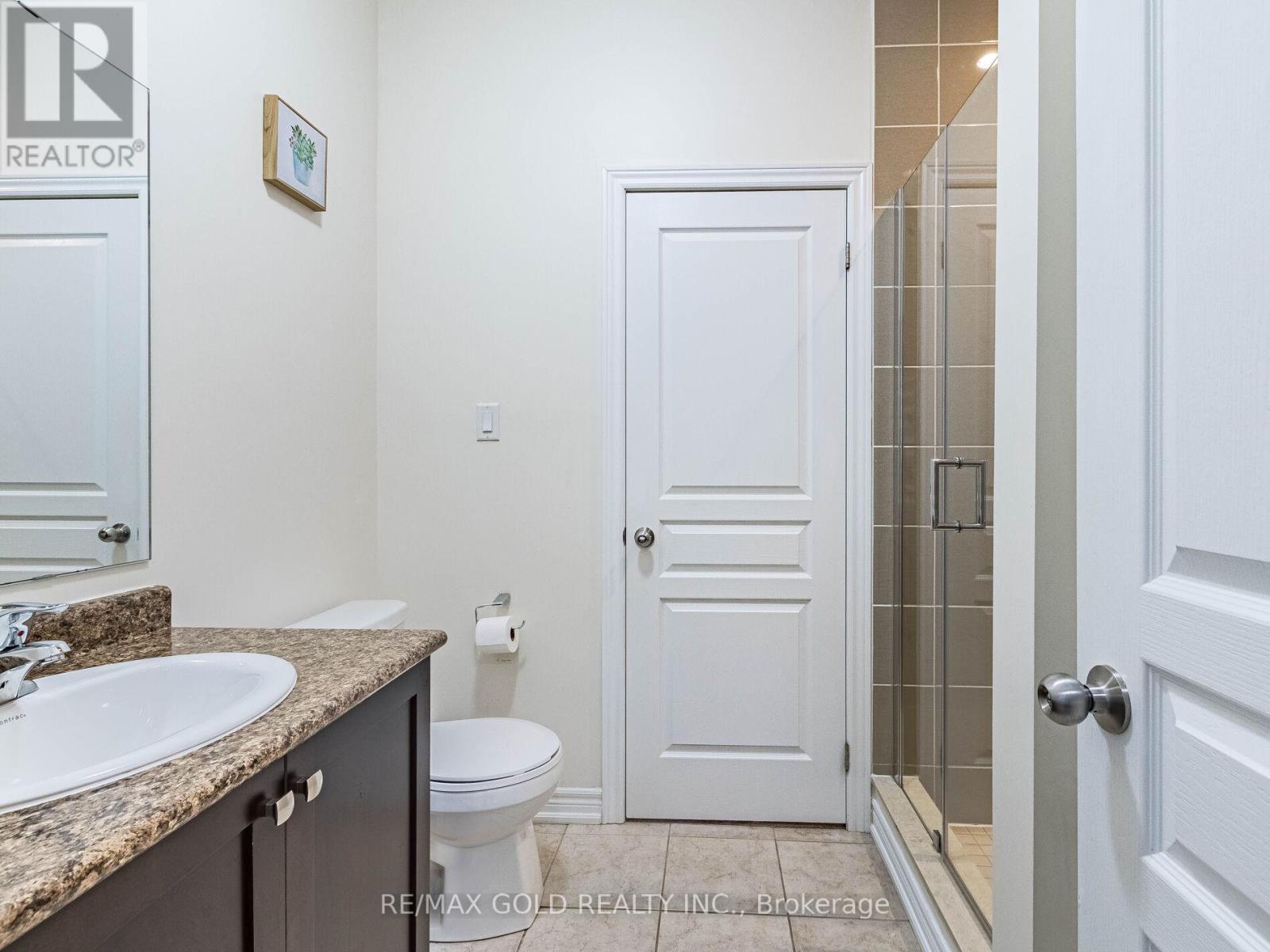 520 Veterans Drive, Brampton, Ontario  L7A 5A7 - Photo 27 - W12654448