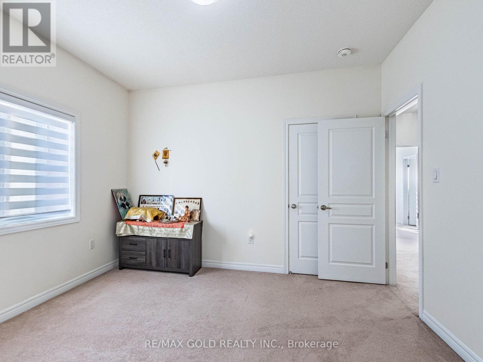 520 Veterans Drive, Brampton, Ontario  L7A 5A7 - Photo 31 - W12654448