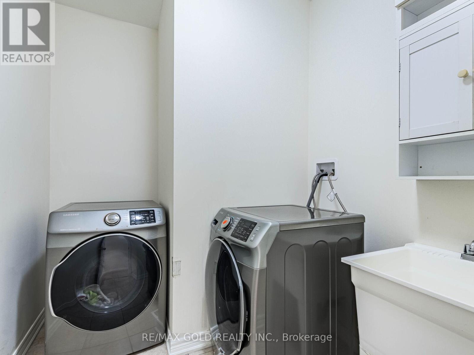 520 Veterans Drive, Brampton, Ontario  L7A 5A7 - Photo 32 - W12654448