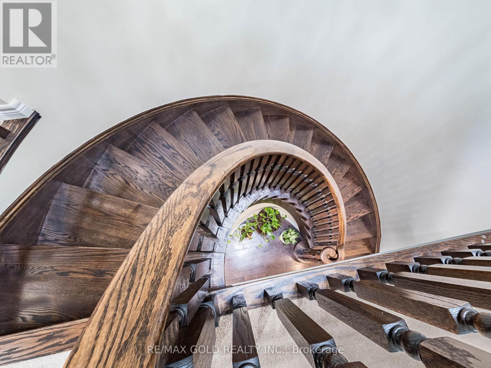 520 Veterans Drive, Brampton, Ontario  L7A 5A7 - Photo 34 - W12654448