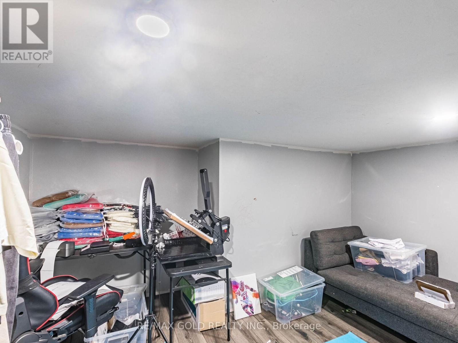 520 Veterans Drive, Brampton, Ontario  L7A 5A7 - Photo 39 - W12654448