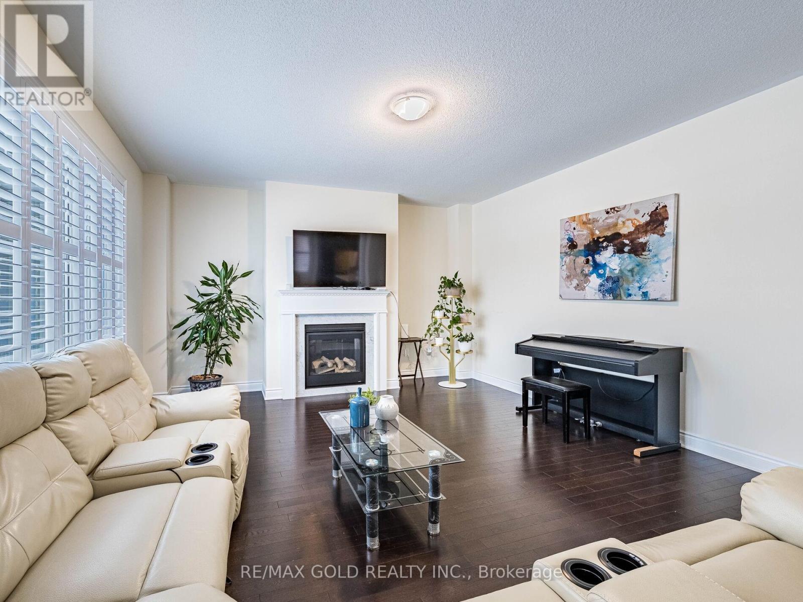 50 Dundee Street, Caledon, Ontario  L7C 4K2 - Photo 16 - W12654452