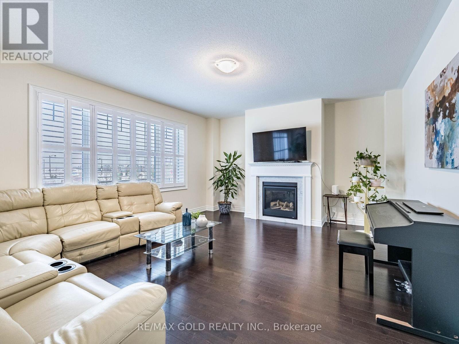 50 Dundee Street, Caledon, Ontario  L7C 4K2 - Photo 17 - W12654452