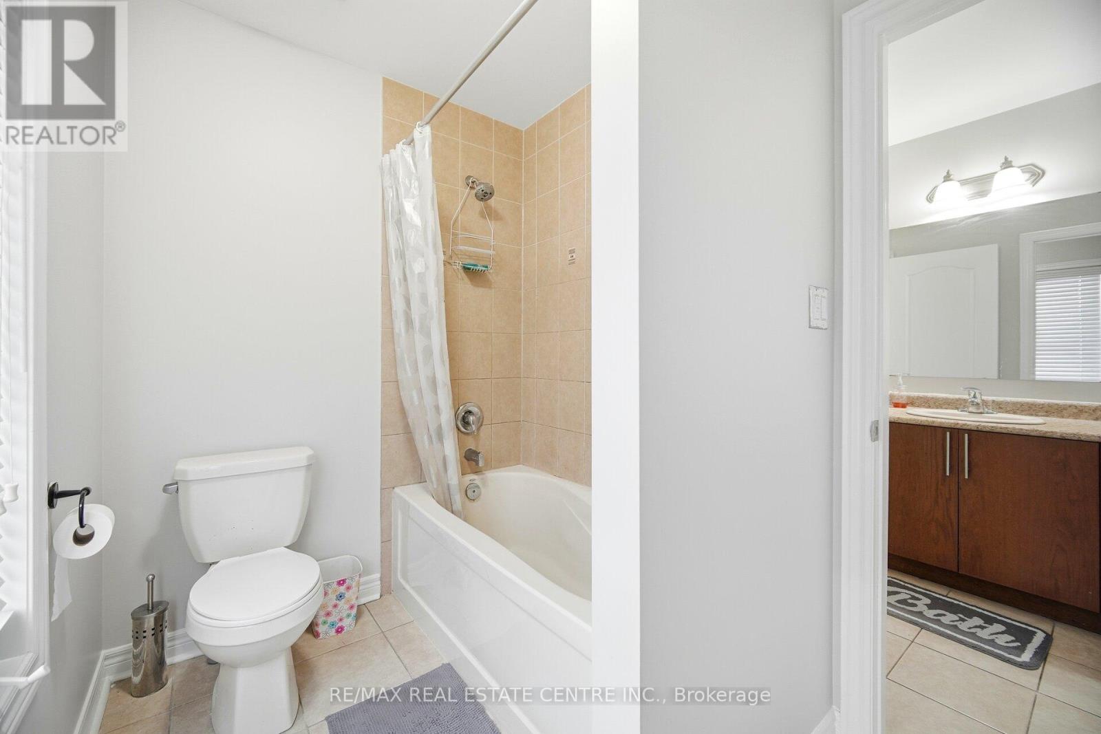 38 Lightcatcher Circle, Brampton, Ontario  L6P 3P5 - Photo 39 - W12654460