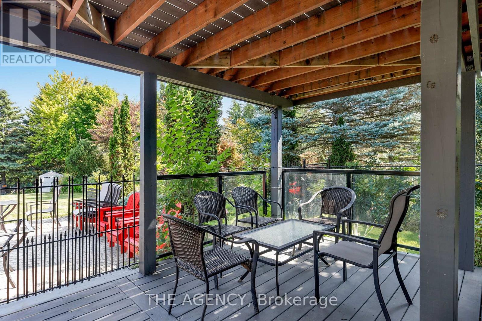 703 Madeline Heights, Newmarket, Ontario  L3X 2J6 - Photo 32 - N12570602