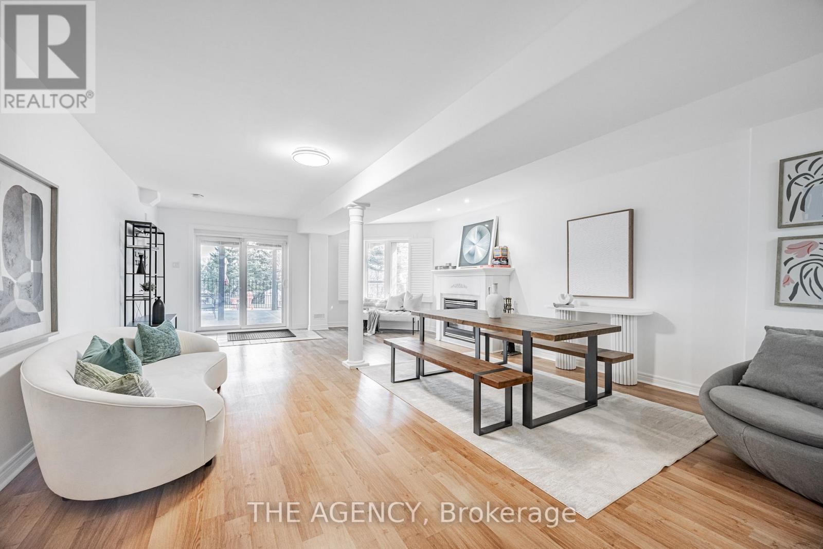 703 Madeline Heights, Newmarket, Ontario  L3X 2J6 - Photo 34 - N12570602