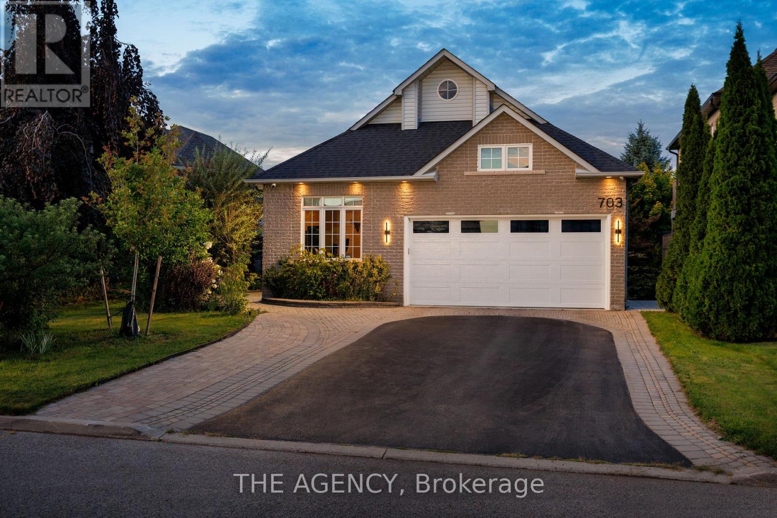 703 Madeline Heights, Newmarket, Ontario  L3X 2J6 - Photo 45 - N12570602