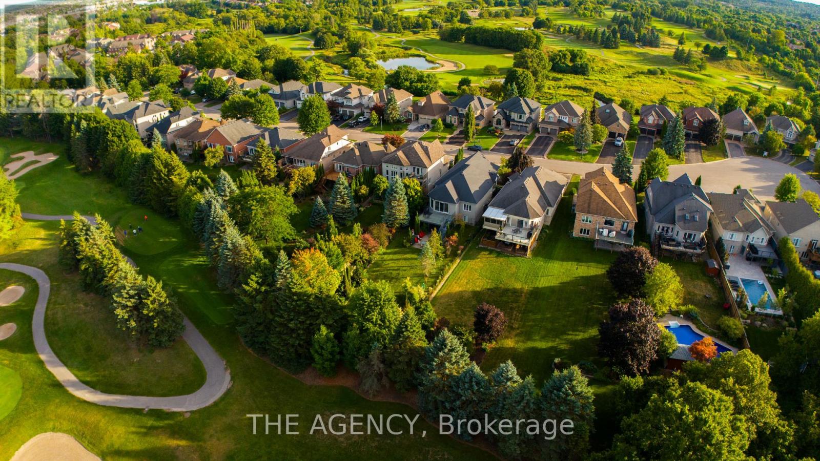 703 Madeline Heights, Newmarket, Ontario  L3X 2J6 - Photo 44 - N12570602