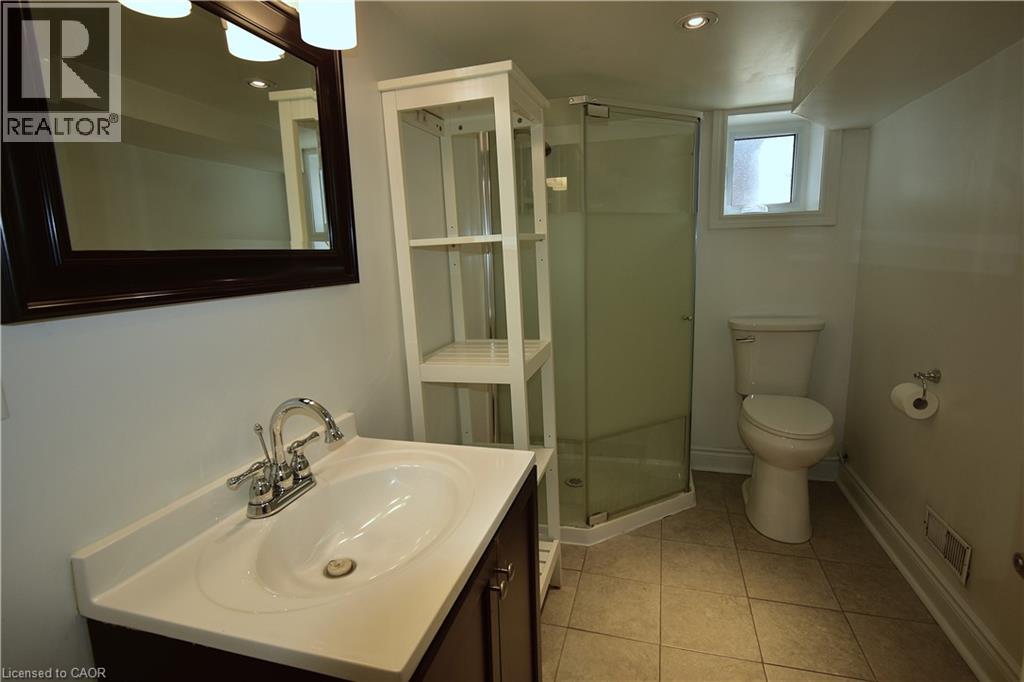 2176 Queensway Drive Unit# 2, Burlington, Ontario  L7R 3T1 - Photo 13 - 40795370