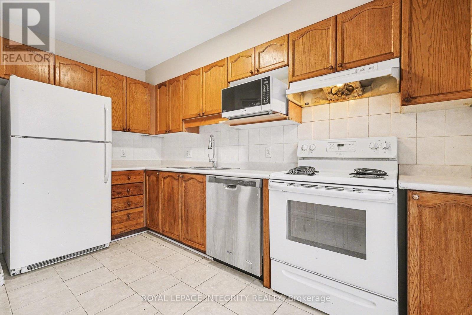 206 Beatrice Drive, Ottawa, Ontario  K2J 4P1 - Photo 7 - X12654486